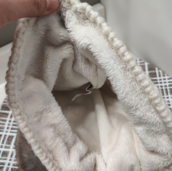 🧁EUC The North Face Brand Unisex Wear Cable Knit Sweater Beanie, Creme, OSFM - Picture 6 of 8